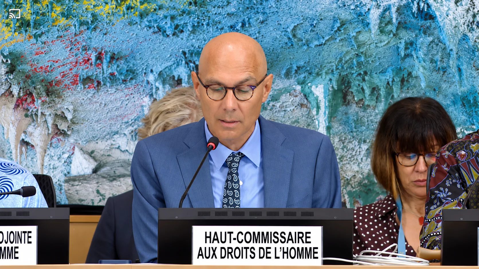 Volker Türk habla en una sesión del Consejo de Derechos Humanos de la ONU.
